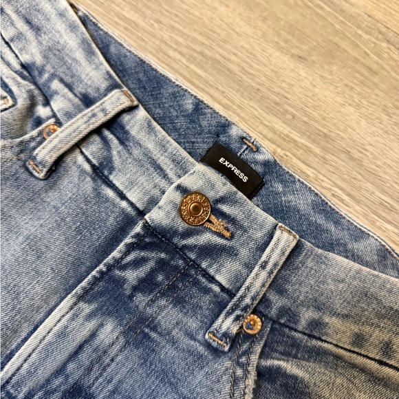 •EXPRESS• HIGH RISE SKINNY JEANS - Picture 4 of 6